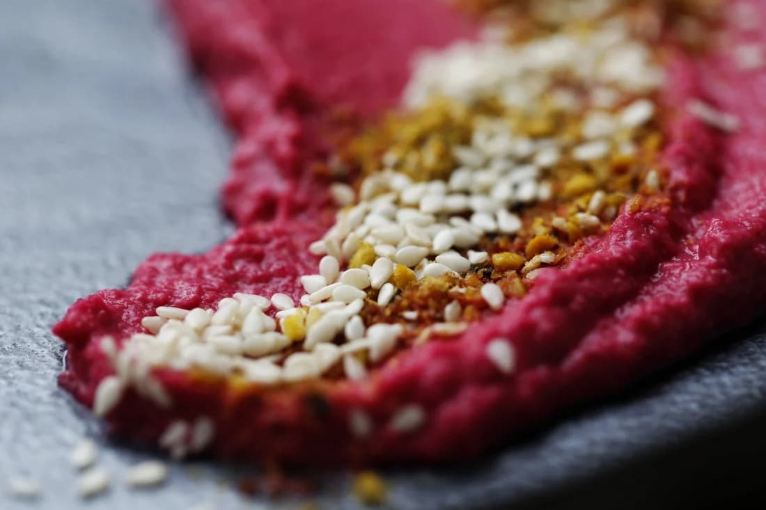 Hummus z buraka