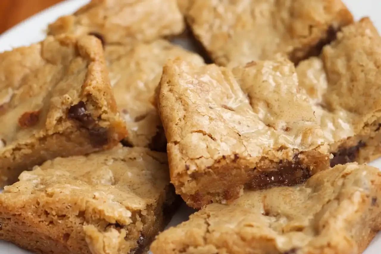 Bourbon Blondies
