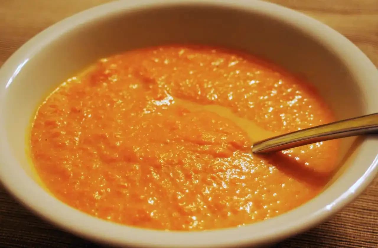 Zupa marchewkowo-imbirowa