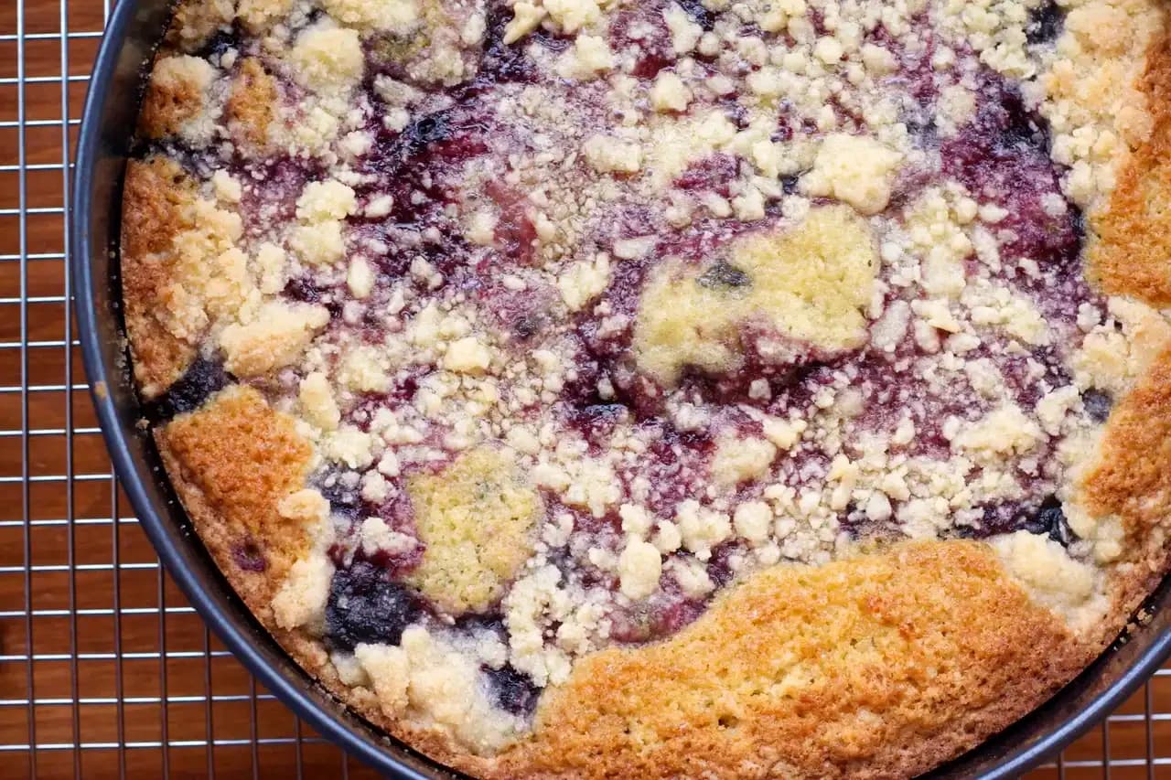 Cherry Marzipan Streusel Cake