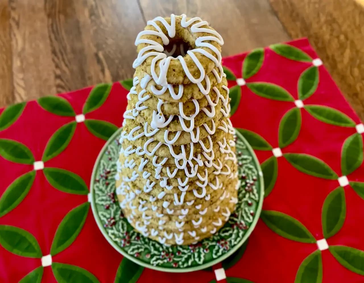 Kransekake (Norweski Tort Weselny)