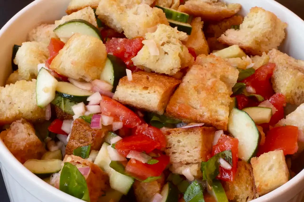 Sałatka Panzanella
