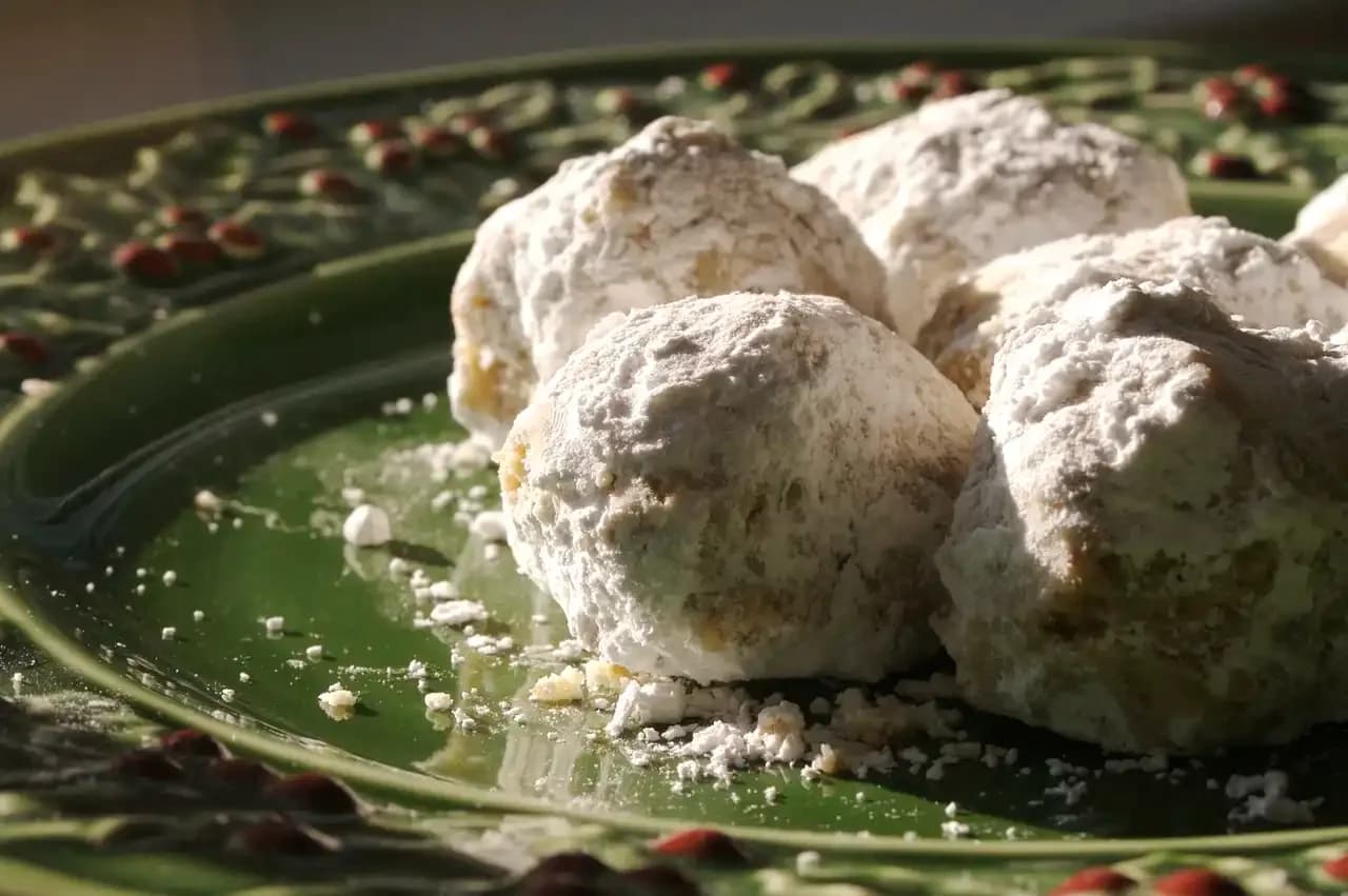 Pecan Balls