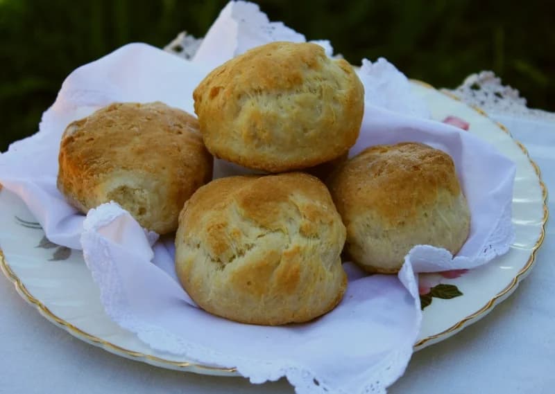 The sisterhood of scones